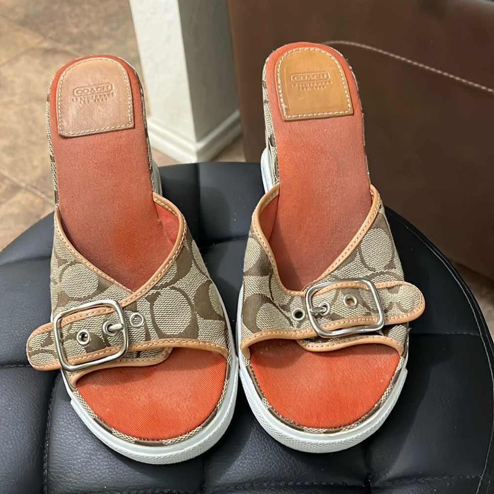 Coach Tan and Brown Signature Buckle Slides